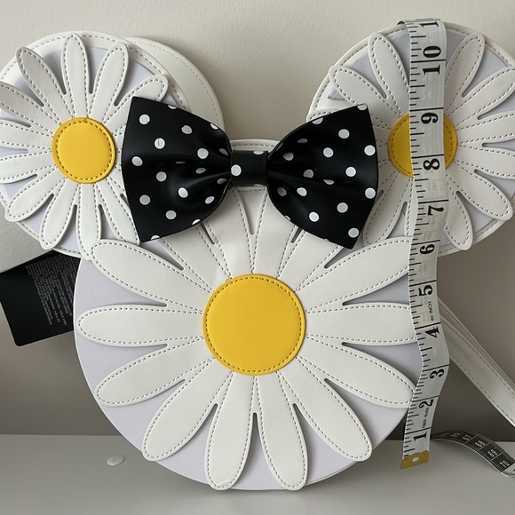 NWT Minnie Mouse Daisy Floral Crossbody Bag Purse Loungefly Disney - Picture 4 of 12